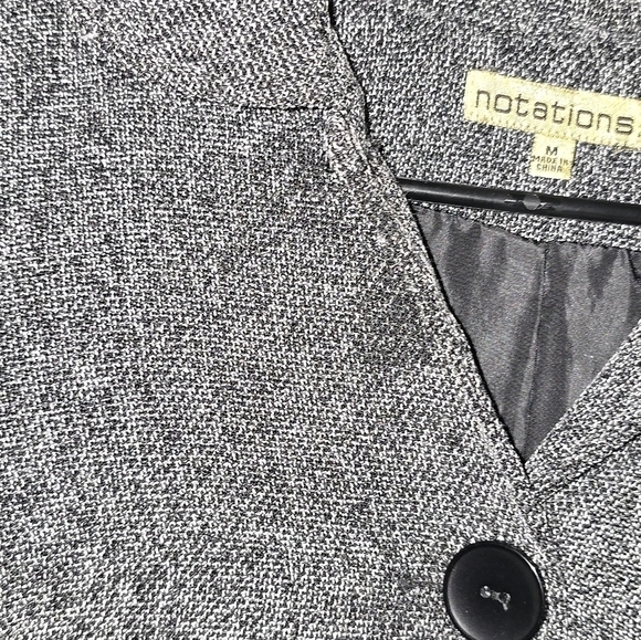 Notations women's blazer in medium color black gray 2button has spot on chest - Picture 7 of 10